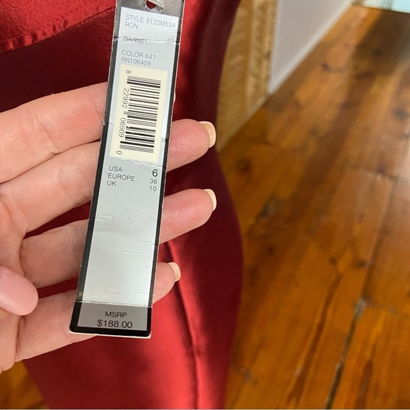 Tahari Sheath Cocktail Silk Blend Dress Size 6 Garnet Red Wedding Guest Party - Picture 11 of 13